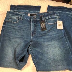 Kut from the Kloth Flare